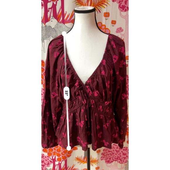 Universal Thread blouse - Picture 3 of 9